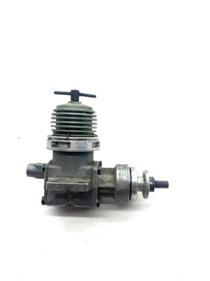 Vintage Webra 2.5 R Mach 1 Diesel Engine Model Airplane M2 - Image 1 of 4