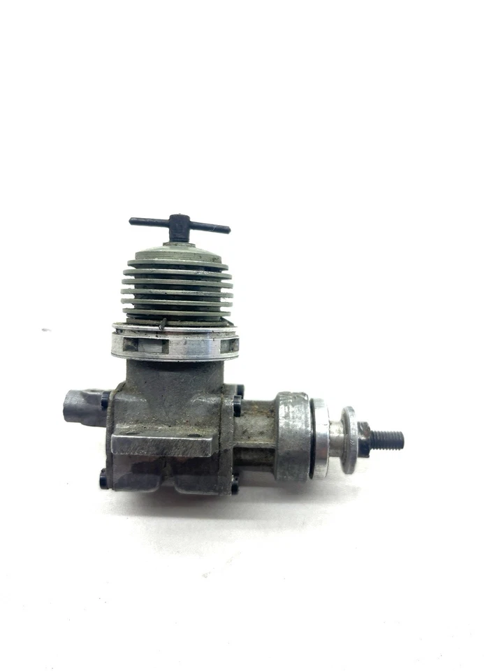 Vintage Webra 2.5 R Mach 1 Diesel Engine Model Airplane M2 - Image 1 of 4