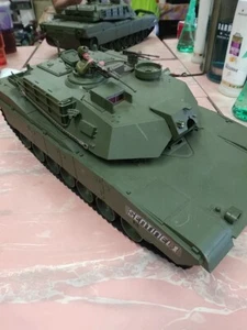 RARO Toys R Us Sentinel 1 TANK per ricambi. M1 Abrams senza telecomando non testato GI Joe - Foto 1 di 10