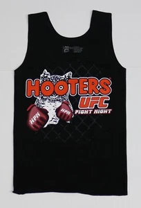 CAMISETA SIN MANGAS HOOTERS UFC FIGHT NIGHT NIÑAS X-SMALL XS UNIFORME NEGRO - NUEVA - Imagen 1 de 3