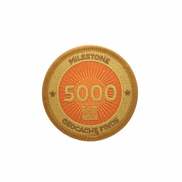 GROUNDSPEAK Parche de geocaching 5000 Milestone Finds parche cachés encontrados
