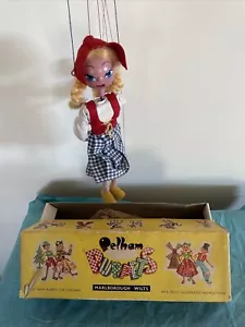 Pelham Puppet - Type Standard Dutch Girl - vintage boxed R831 - Picture 1 of 4