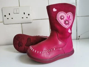 CLARKS UK 4.5 G KIDS EU 20.5 GIRLS BABY PINK SUEDE LEATHER SCHOOL ANKLE BOOTS - Picture 1 of 12