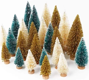 24 Pezzi Mini Alberi di Natale Bottiglia Spazzola Alberi con Base in Legno, Villaggio di Natale  - Foto 1 di 10