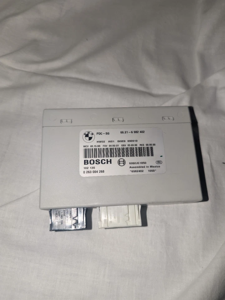BMW E81 E82 E87 E88 E90 E91 E92 E93 X1 PARKING CONTROL MODULE PDC 6982402 - Image 1 of 1