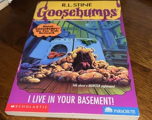 Goosebumps I Live In Your Basement #61 1st print R.L. Stine 1997 Scholastic - Picture 1 of 5