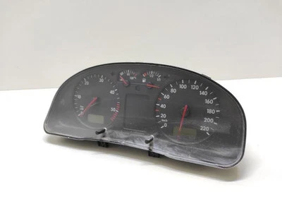 VW PASSAT Variant B5 3B6 Kombiinstrument 3B0919861J 1.9 Diesel 74kw 22718375 - Bild 1 von 4