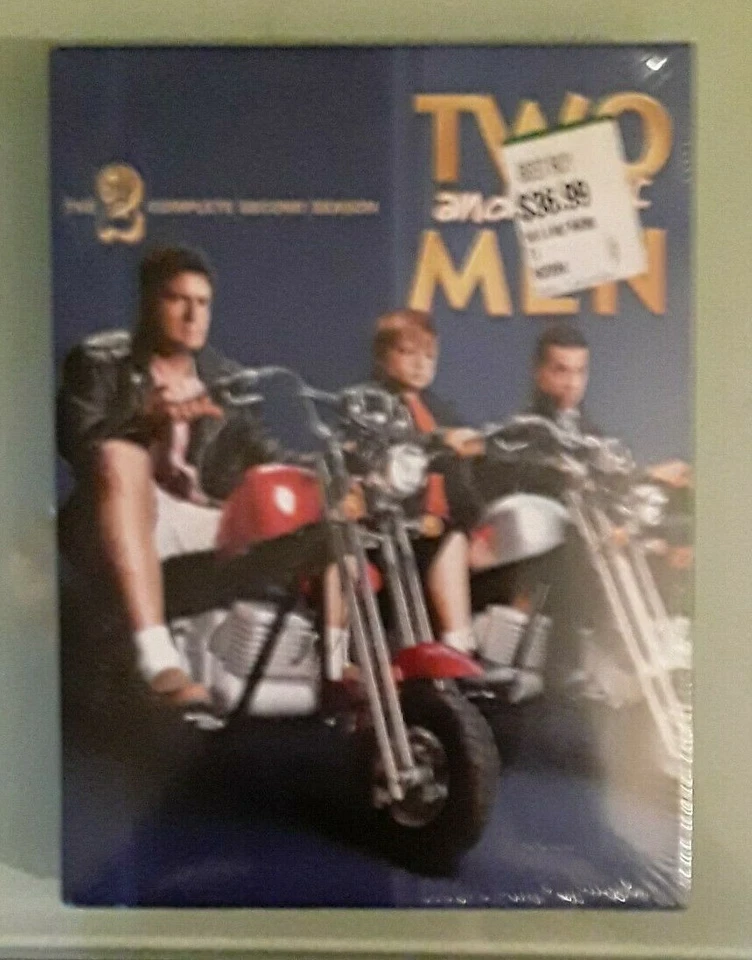 TWO AND A HALF MEN the complete 2 second two season DVD NEW corner dings - Image 1 of 1