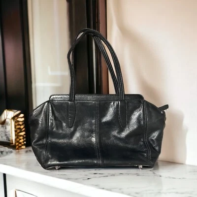 Bolso de mano TUMI 73342CL negro/verde oscuro. Ideal para viajes de trabajo Foto 1 de 4