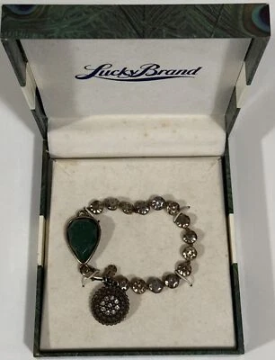 Pulsera de cuentas marca Lucky con dije de cristal redondo de piedra verde Foto 1 de 4