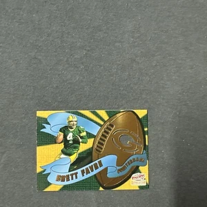 *1998 Revolution Prime Time Performers #9 Brett Favre !!! - Picture 1 of 2