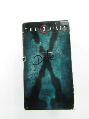 VTG The X Files VHS Box Set Irresistible/ Die Hand, Colony/ End Game, Humbug Fox - Image 1 of 4