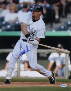 Larry Walker Signed Rockies 11x14 Photo (Beckett Hologram) - Picture 1 of 2