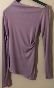 $225 Helmut Lang Women Ribbed One-Shoulder Asymmetric Long Sleeve Top Lilac Sz L - Picture 1 of 5
