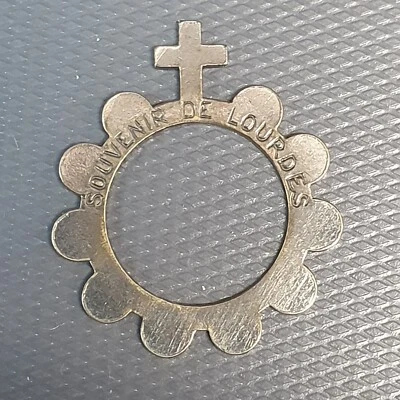 BIJOU RELIGIEUX - DIZAINIER ANCIEN SOUVENIR DE LOURDES #38 - Photo 1/2
