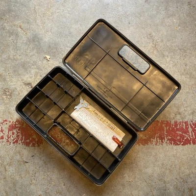 AFX AURORA HO SLOT CAR VINTAGE Carry Case 1973 Pit Kit - Image 1 of 4