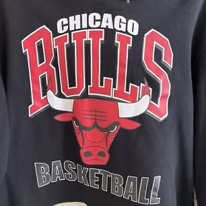 Top corto corto para mujer negro Chicago Bulls enorme logotipo personalizado corte a mano - Imagen 1 de 7