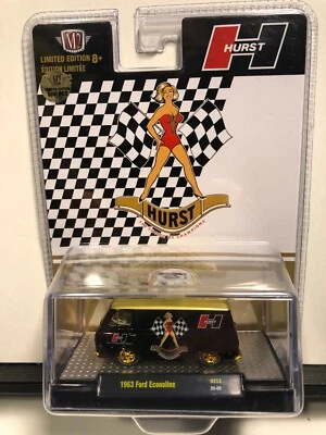 Ford Econoline 1963 furgoneta Ford Econoline 1/64 M2 Hurst coche de persecución negro y dorado Foto 1 de 2