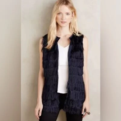 Chaleco abierto Anthropologie by Eva azul marino con flecos en capas Foto 1 de 4