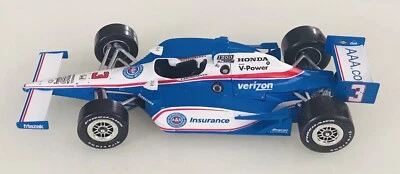 Helio Castroneves #3 2011 Penske AAA Insurance Dallara Greenlight 1:18 Foto 1 de 4