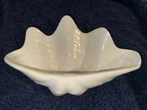Vtg White Hall Giant Clamshell Serving Dish American Seaware Collection - Picture 1 of 8