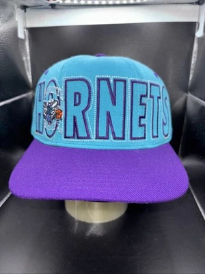 Rare Vintage Starter Flexfit 7 To 7-3/4 Charlotte Hornets! Team Colors. WOW! - Image 1 of 4