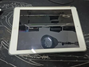 2 x Ipad Und Archos , HP Tablets - Bild 1 von 10