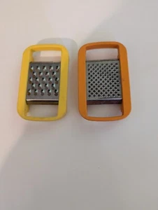Mini rallador de queso de frutas y verduras de plástico multifuncional de colección (lote de 2 piezas) - Imagen 1 de 9