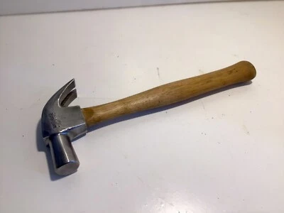 VINTAGE  WHITHHOUSE CLAW HAMMER 16oz WITH HICKORY - Image 1 of 4