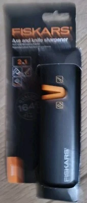 Fiskars Xsharp Axe and Knife Sharpener FSK120740 Ceramic Sharpening Stone - Image 1 of 2