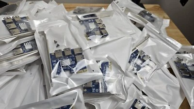LOTE de 50 tarjetas divisor PCIE x1 a 4x USB 3.0 para GPU cripto minería (NUEVO) Foto 1 de 4