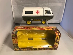 TRIANG TOYS MINI HI WAY MILITARY SERIES AMBULANCE WITH FIGURES & STRETCHERS - Picture 1 of 12