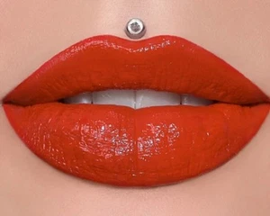 Brand New Jeffree Star Supreme Gloss In Everybody Knows Red - Picture 1 of 10