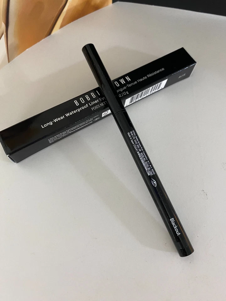 Delineador de ojos Bobbi Brown de larga duración impermeable, tamaño completo, elige tu tono Foto 1 de 2