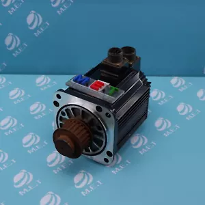 Yaskawa Ac Servo Motor 1300W 10.7A 200V 1500R/Min Sgmgh-13Aca61 Sgmgh13Aca61 60D - Picture 1 of 4
