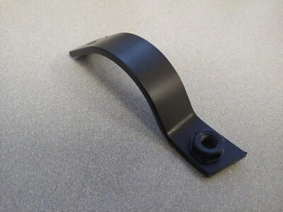 EXCELENTE SOPORTE DE MONTAJE BOCINA FANFARRIA ORIGINAL USADO PORSCHE 911 930 NLA 78-83 Foto 1 de 4