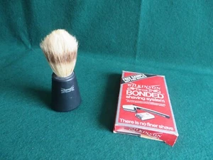 VINTAGE WILKINSON SWORD SHAVING BRUSH + EMPTY BONDED CARTRIDGES - Picture 1 of 9