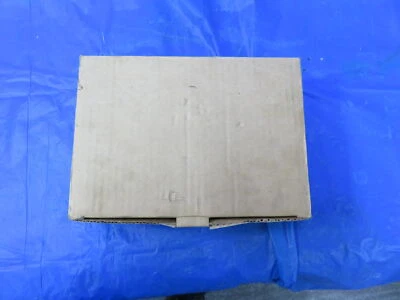 New Box of 12 Potter And Braumfield 27E891 8 Pin relay Socket + 1 Year Warranty - Image 1 of 4