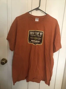 2013 Tap NY Road Trip Brown's Brewing Camiseta Naranja Para Hombre XL - Imagen 1 de 4