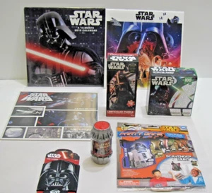 Star Wars Sammlerstücke Eine Gruppe verschiedener neuer Starwars-Gegenstände - Bild 1 von 11