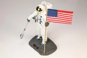 HF8001 Hobby Master 1/8 Polyresin Figure Apollo 11 NASA - Picture 1 of 2