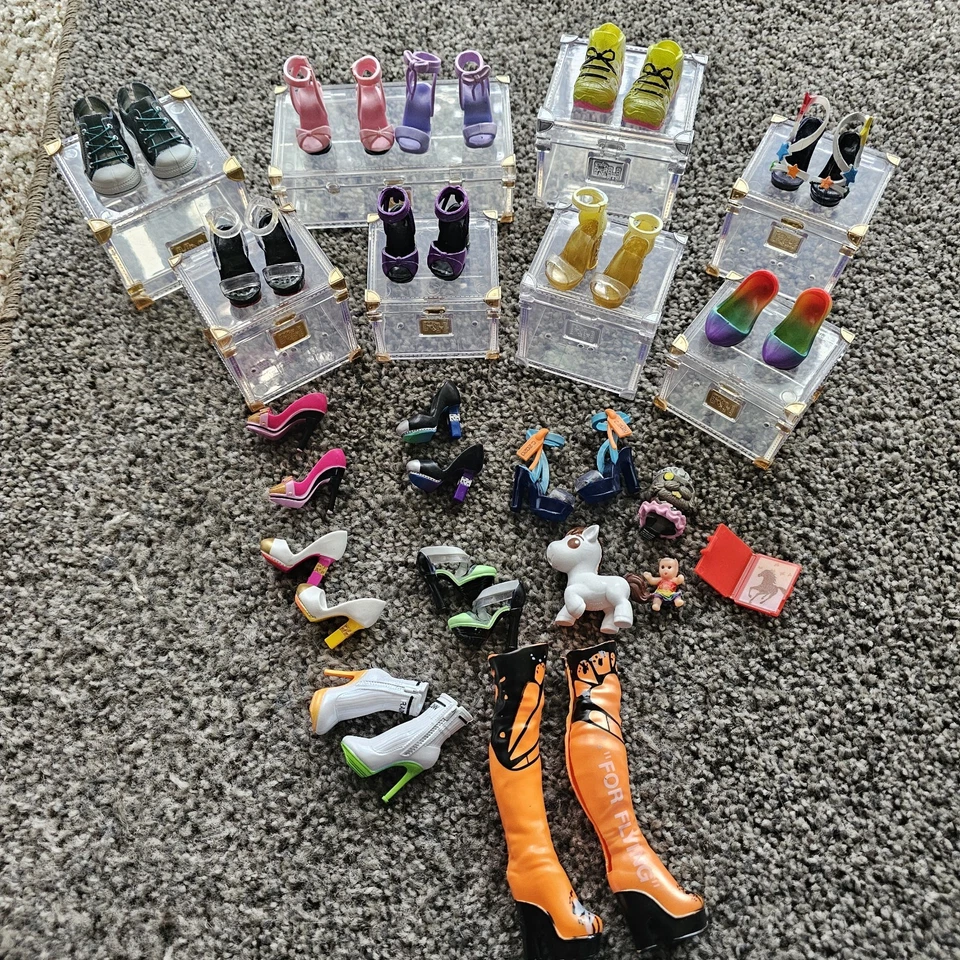 Rainbow High Lot  16 Pair Of Shoes, 8 Clear Boxes, 4 Accessories - Image 1 of 4