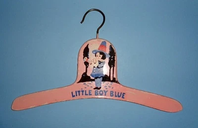 HERRAMIENTA DE EXHIBICIÓN DE ROPA PARA COLGAR "NIÑO AZUL" MADERA ROSA Y AZUL TEMPRANO PARA NIÑOS Foto 1 de 3