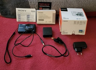 Sony Cyber-shot DSC-W830 20,1 MP Digitalkamera - Silber - Bild 1 von 4