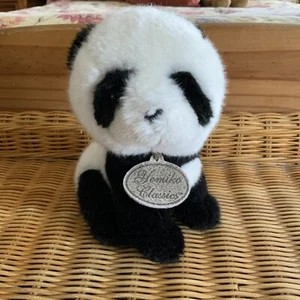 Yomiko Classics Baby Panda niedlicher sitzender Panda weiches Plüschtier 7 Zoll - Bild 1 von 6