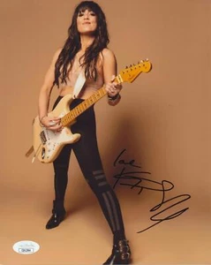 KT TUNSTALL SIGNED 8X10 PHOTO JSA - Bild 1 von 2