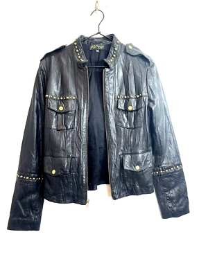 CHAQUETA DE CUERO CON TACHUELAS ABS by Allen Schwartz Luxury Collection Talla Med Negra Foto 1 de 4