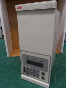 ABB REJ523B 414BAA OVERCURRENT RELAY - Picture 1 of 4