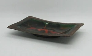 Bandeja de cobre esmaltada pequeña - verde/naranja/negro - margen de cobre acanalado natural - Imagen 1 de 5