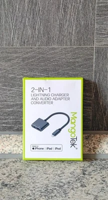 2in1 Blitz Charger And Audio Adapter  Konverter Für Apple  - Bild 1 von 4